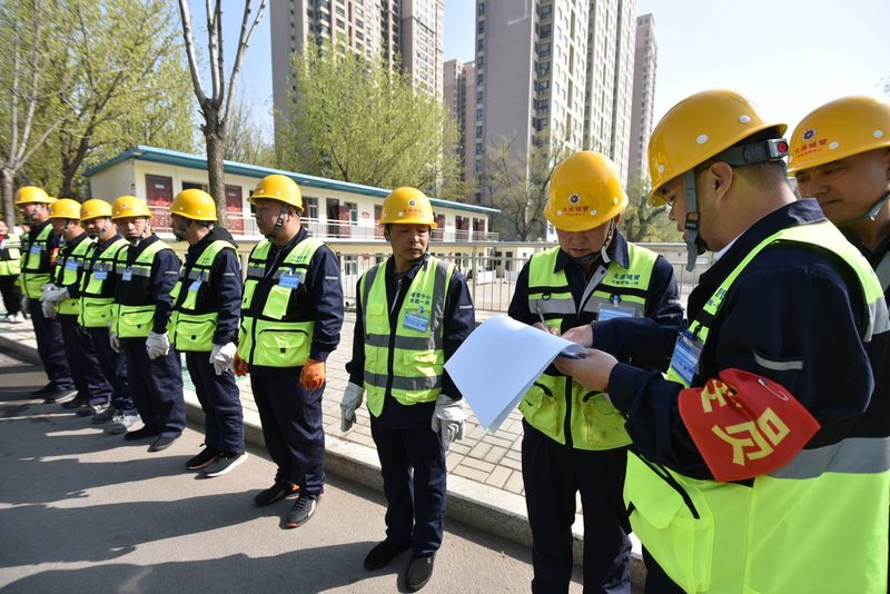 甘肃保峰建筑工程有限公司生产车间与荣誉资质